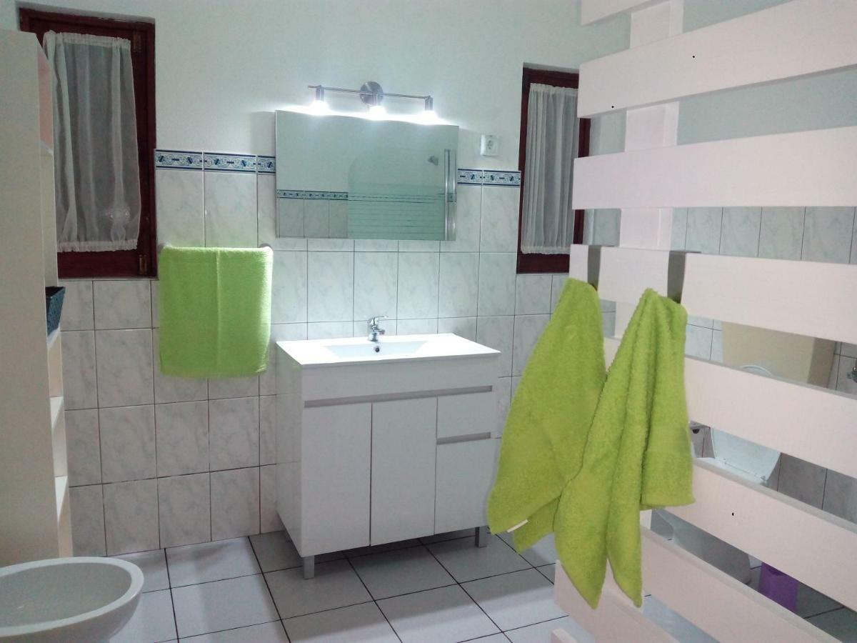 Quinta Do Quarteiro Hotel Povoacao  Buitenkant foto